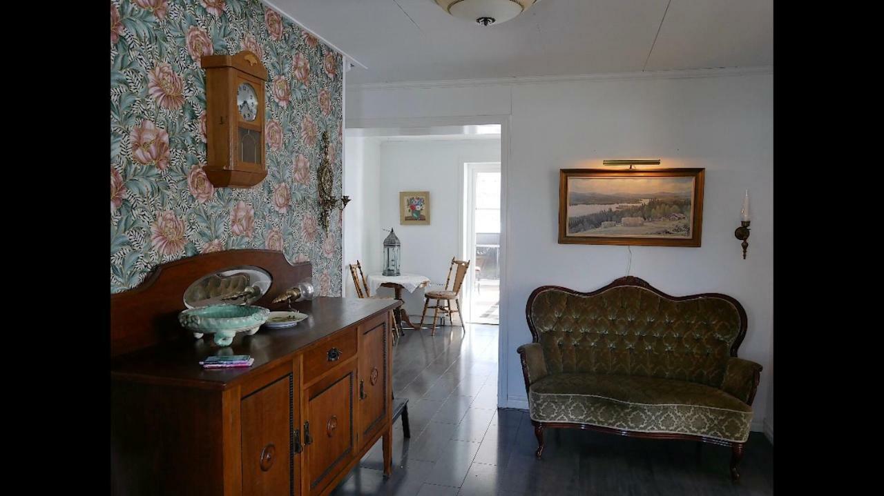 Villa Utanfoer Oernskoeldsvik, Hoega Kusten Esterno foto