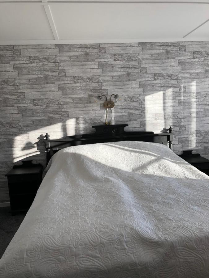 Villa Utanfoer Oernskoeldsvik, Hoega Kusten Esterno foto